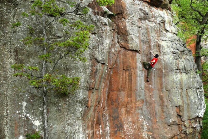 Horseshoe Canyon Ranch Rock Climbing